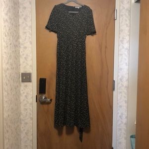 Main Street Exchange green floral maxi dress small